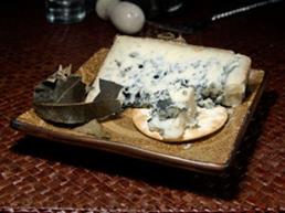 300px-Cabrales_blue_Cheese